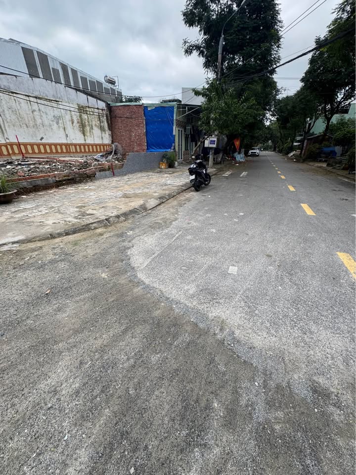 Đất nền mặt tiền đường Hồ Bá Ôn, phường Hoà Khánh, 62m² giá 4.5 tỷ - Cơ hội đầu tư hấp dẫn!