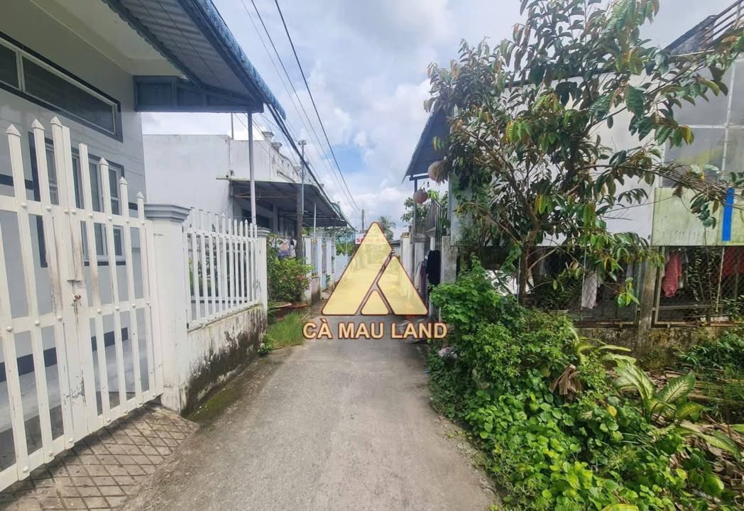 Đất An Xuyên, Cà Mau 1.323m² giá 4 tỷ - Pháp lý rõ ràng, vị trí thuận lợi!
