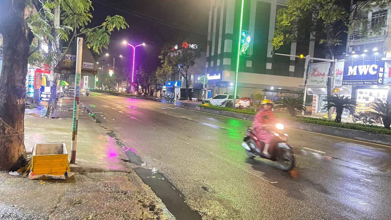 Đất nền phường Cam Lợi Cam Ranh 150m² giá 2.4 tỷ - Cơ hội đầu tư hấp dẫn!