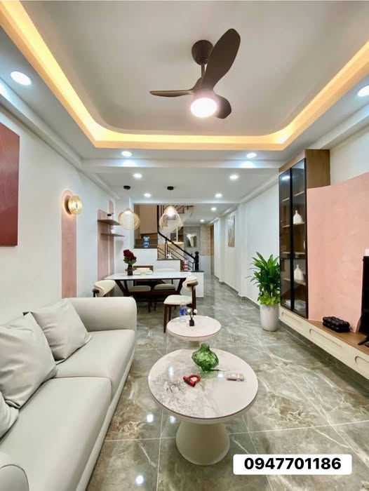 FrontHouse Cầu Diễn 35m² giá 8 tỷ - Thiết kế 6 tầng tiện nghi!