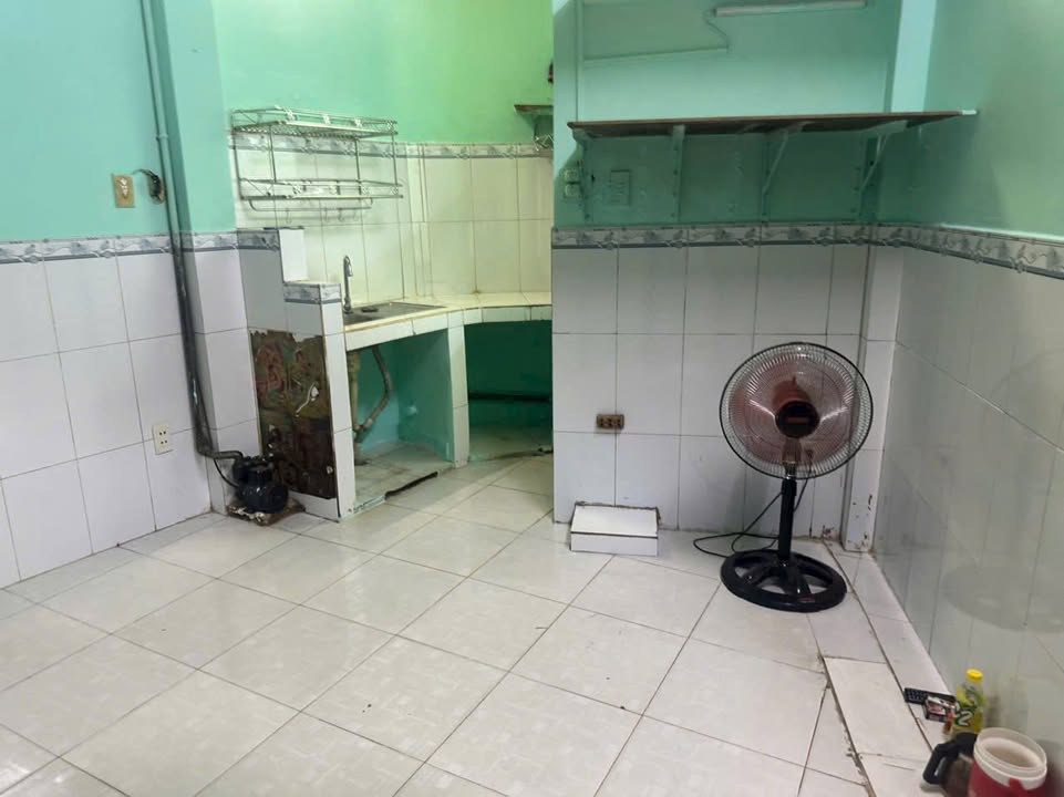 Nhà phố Quận 6 14m² giá 1.88 tỷ - Sổ hồng riêng, vị trí đắc địa!