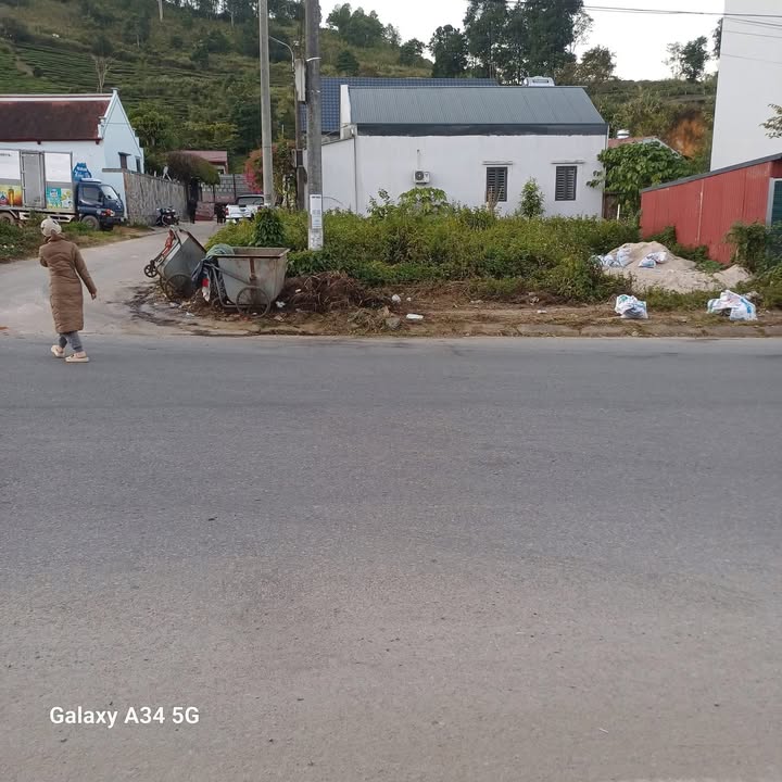 Đất 2 mặt tiền đường Trường Chinh, phường Tân Phong, 137.5m² - Chính chủ bán gấp!