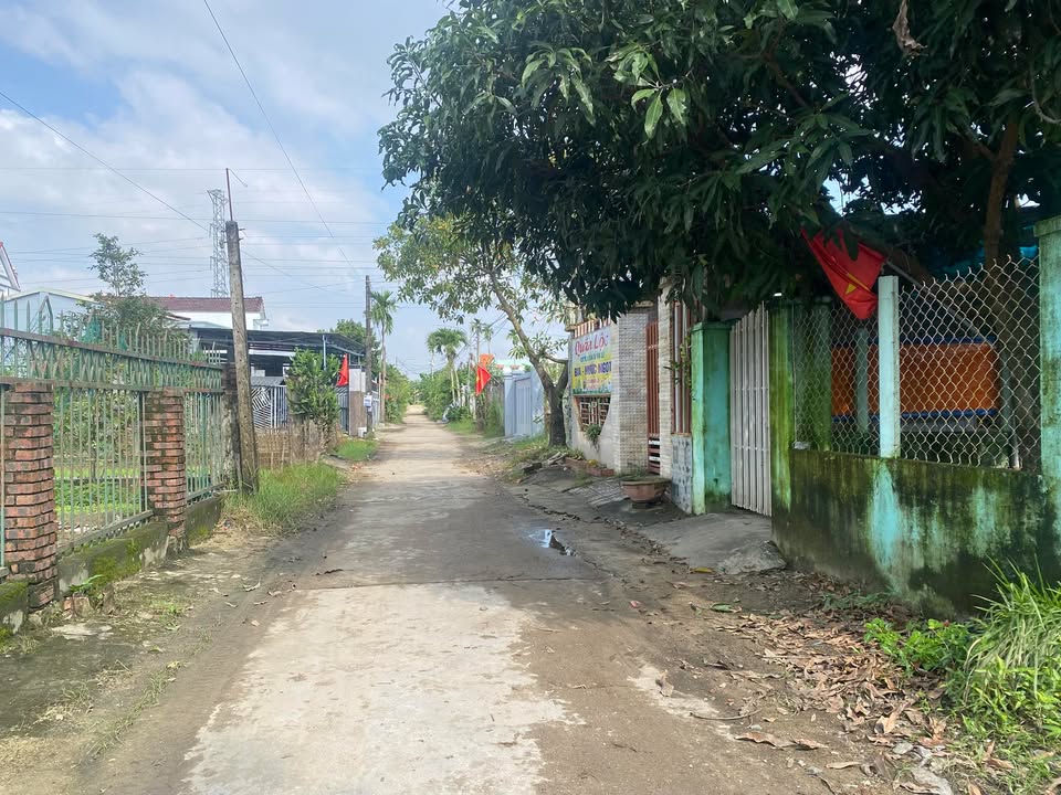 Lô đất Điện Nam Bắc 100m² giá 1.6 tỷ - Đường bê tông ô tô vào tận nơi!