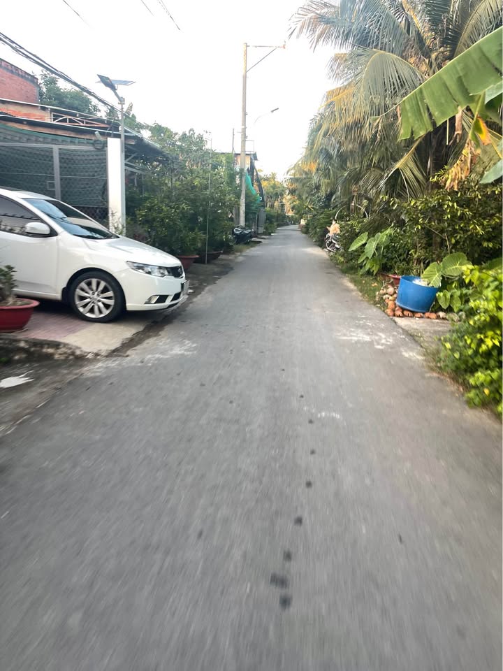 Đất thổ cư Ấp 3B, Đạo Thạnh 225m² giá 1.3 tỷ - Mặt tiền kênh nhựa thuận lợi!