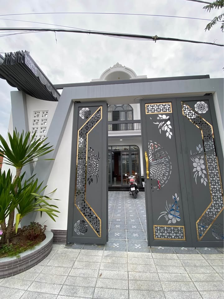 Nhà Lầu Ninh Thạnh Tây Ninh 115m² giá 2.2 tỷ - Chỉ 50m đến TL781!