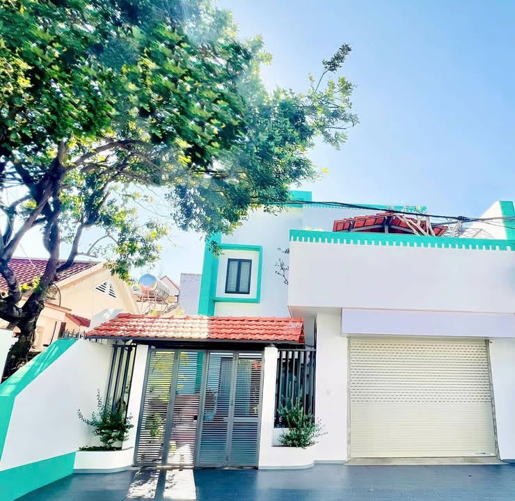 Nhà mặt tiền Xuân Diệu Buôn Ma Thuột 183.3m² giá 12.5 tỷ - Sẵn sàng kinh doanh!