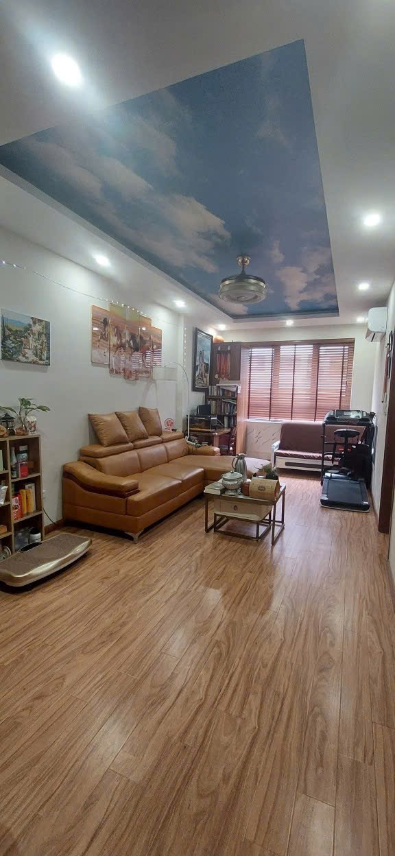 Căn hộ 2 phòng ngủ CT1 Thái Hà, Bắc Từ Liêm - Giá chỉ 12 triệu, vào ở ngay!