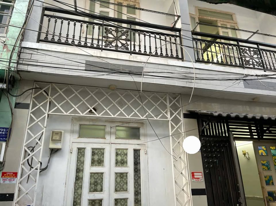 Nhà nguyên căn hẻm 4m Huỳnh Văn Nghệ, Gò Vấp 48m² giá 8 triệu - Sẵn sàng cho thuê ngay!