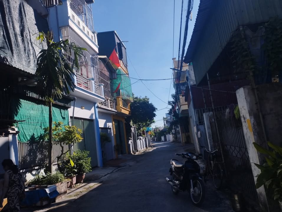 Nhà cấp 4 Vũ Chính 60m² giá 1.9 tỷ - Sổ hồng chính chủ!