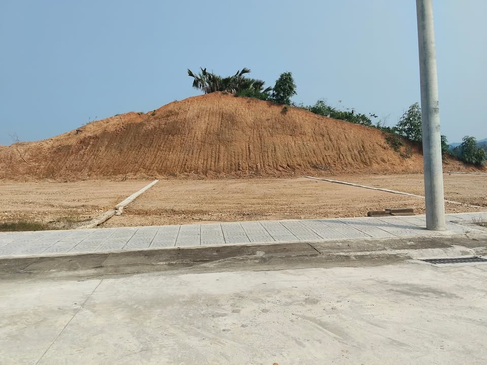 Đất nền phường Âu Lâu, TP Yên Bái 200m² giá thỏa thuận - Sổ đỏ chính chủ!