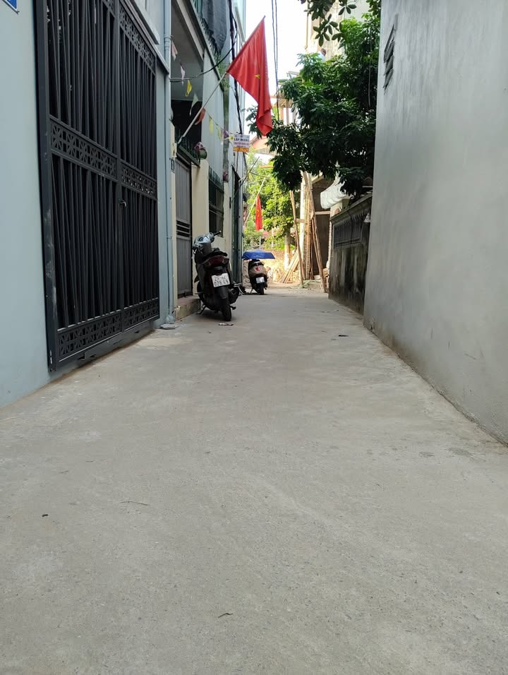 Nhà riêng Cổ Bi, Gia Lâm 34m² giá 4 tỷ - Thiết kế hiện đại, vào ở ngay!