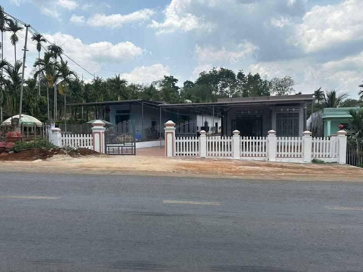 Nhà đẹp Phú Xuân, Krông Năng 630m² giá 3 tỷ - Sẵn sàng vào ở!