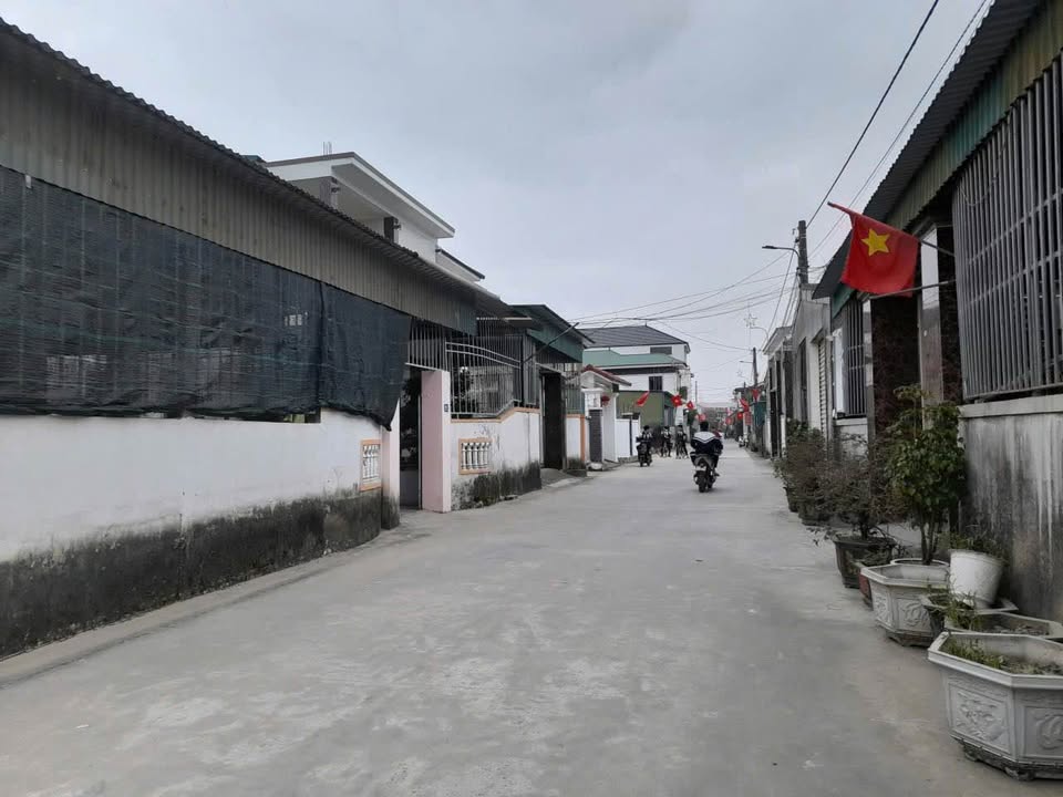 Đất nền xóm Vinh Xuân, Hưng Đông 61,1m² giá 1,6 tỷ - Đầu tư sinh lời ngay!