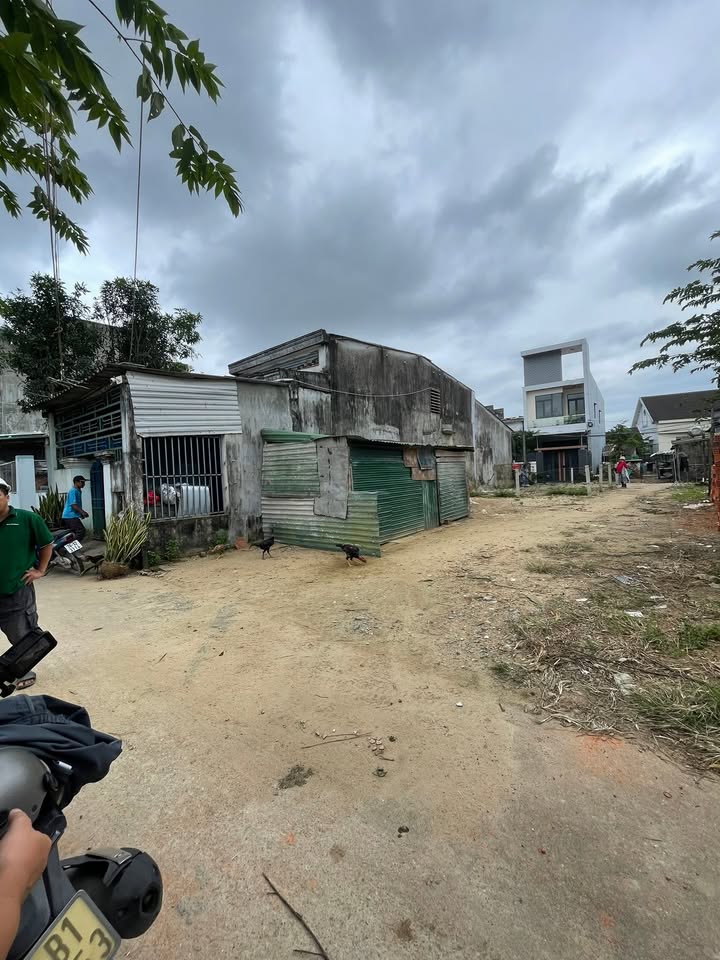 Đất nền Trương Quang Trọng 94m² giá 900 triệu - Ô tô vào tận nơi!