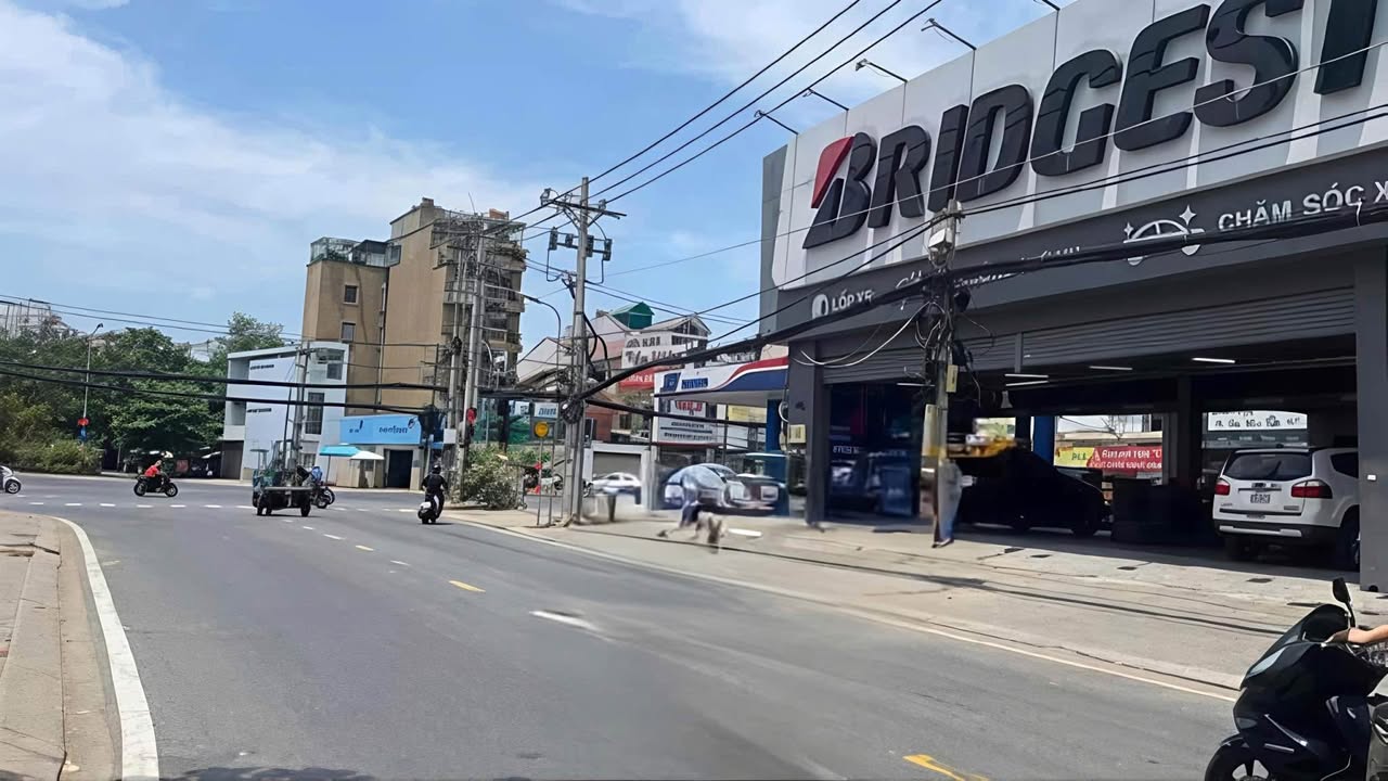 Đất lô góc 200m² Hoàng Quốc Việt, Quận 7 giá 23 tỷ - Sổ hồng chính chủ