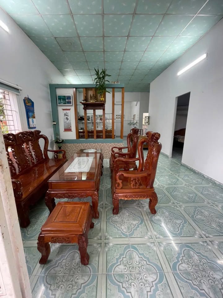 Nhà vườn cho thuê tại đường Thái Phiên, An Sơn, Tam Kỳ - Full nội thất chỉ 3.5 triệu!