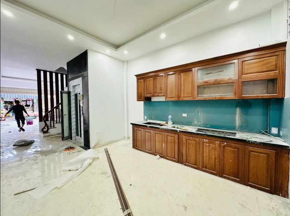 Nhà 6 tầng thang máy Xuân Đỉnh, Bắc Từ Liêm 59m² giá 18.3 tỷ - Đầu tư sinh lời ngay!