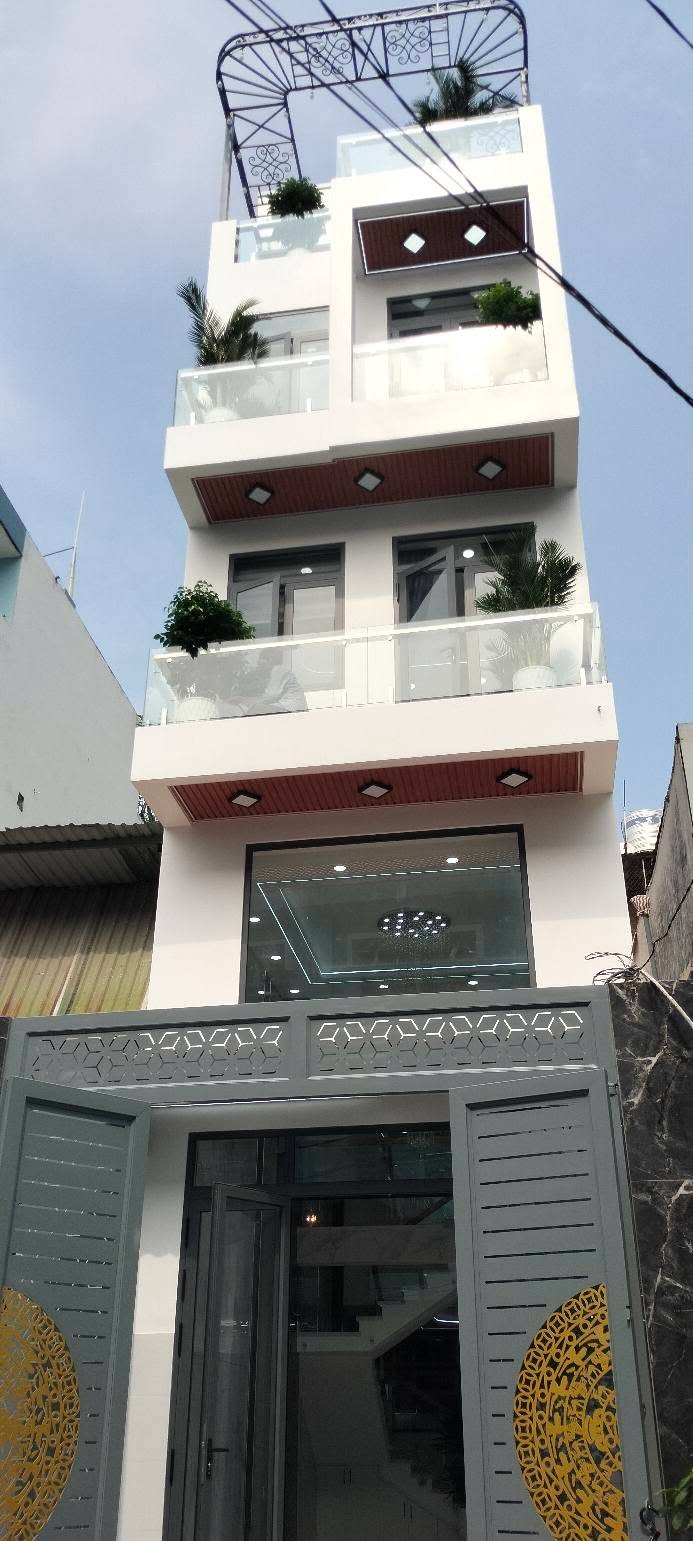 Nhà phố 5 tầng đường Trung Mỹ Tây 60m² giá 8.47 tỷ - Dọn vào ở ngay!