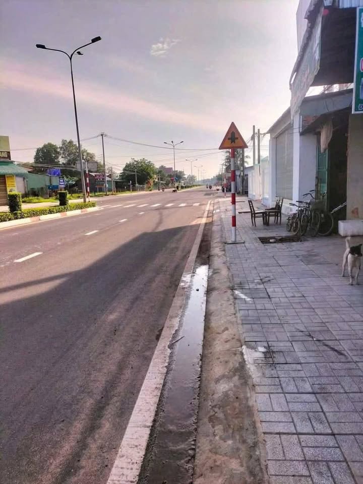 Đất thổ cư đường 30 tháng 4, Tân Biên 567m² giá chỉ 180 triệu - Đầu tư sinh lời ngay!