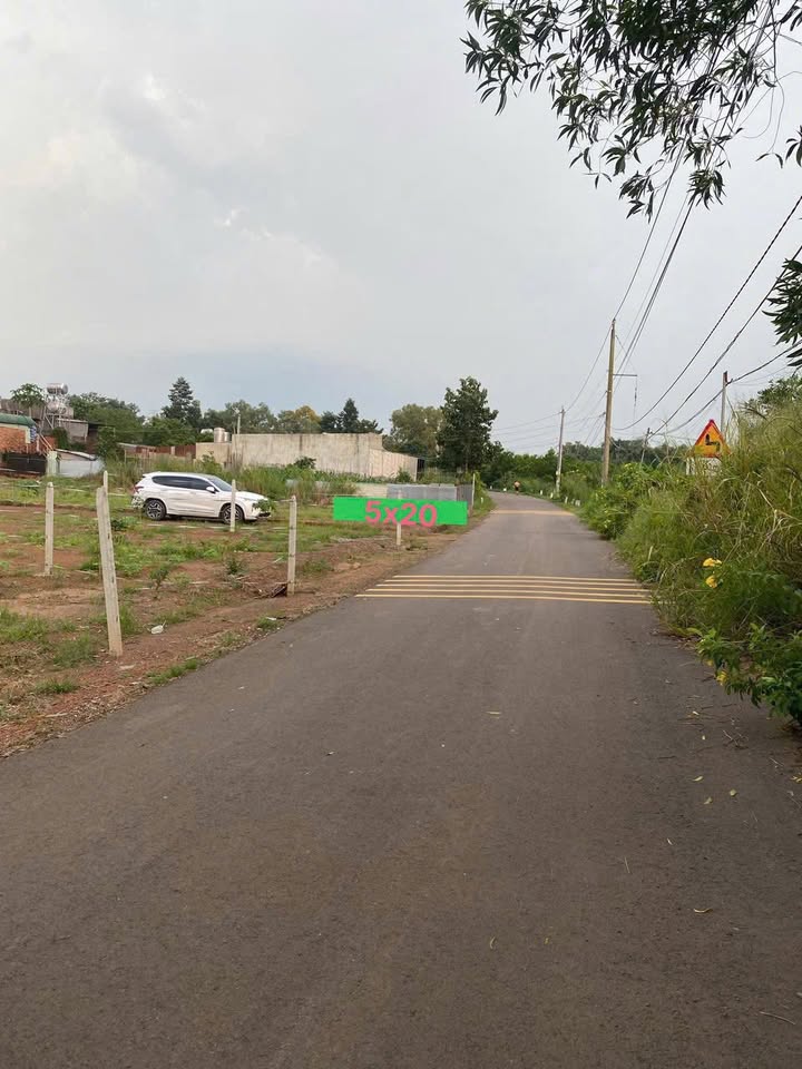 Đất 100m² mặt tiền nhựa 6m tại ấp 6, xã Sông Trầu - Giá 300 triệu