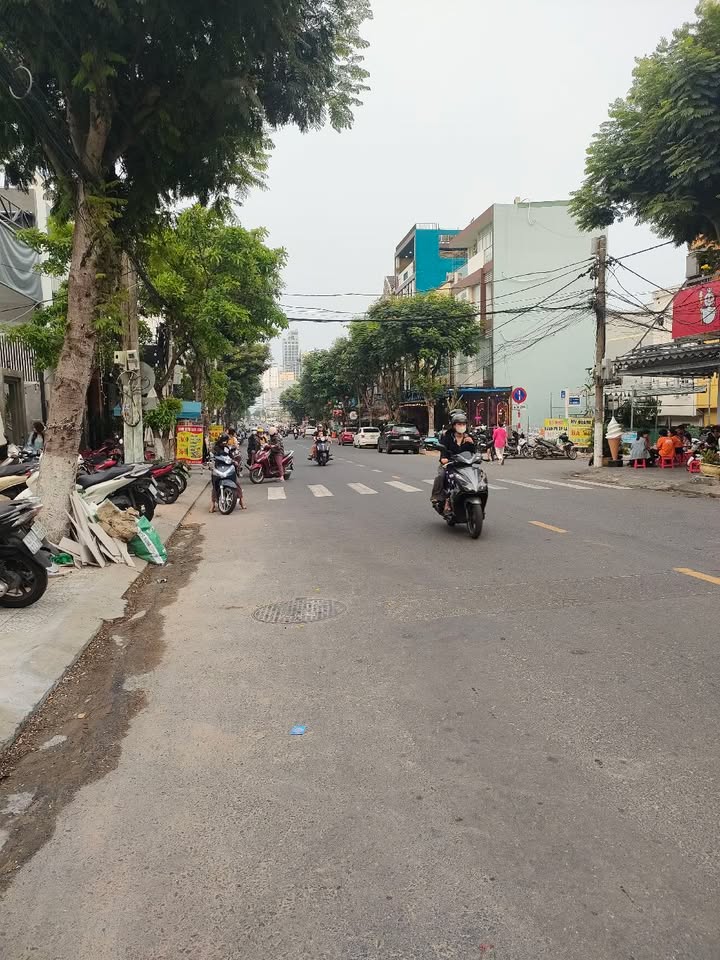 Lô đất kinh doanh mặt tiền đường Đỗ Bá 273m² - Vị trí đắc địa tại Đà Nẵng!
