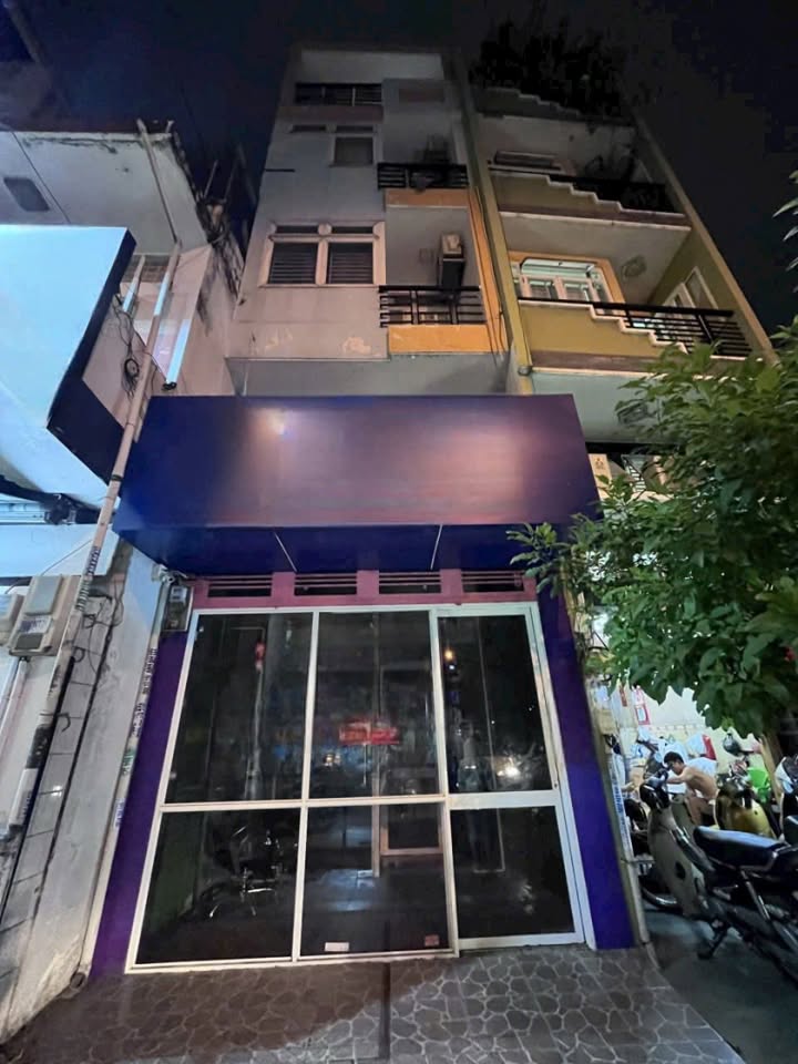 Mặt bằng cho thuê mặt tiền đường Hòa Hảo, Quận 10 - Diện tích 46m², giá chỉ từ 13.5 triệu/tháng!