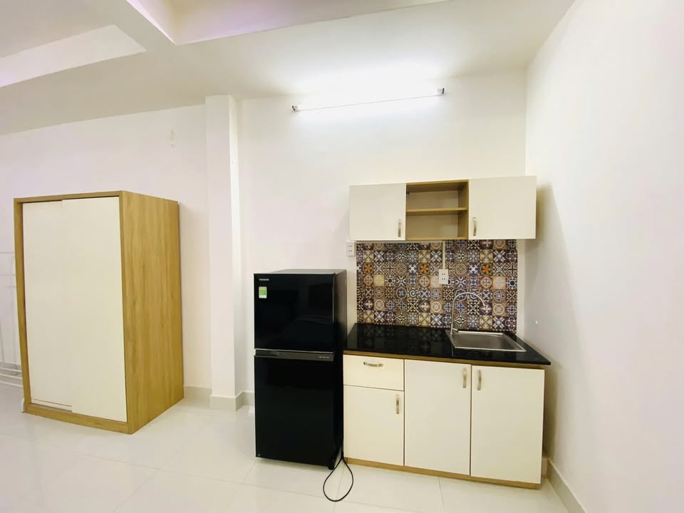 Căn hộ studio Trần Văn Đang 30m² giá thỏa thuận - Ban công rộng view sông