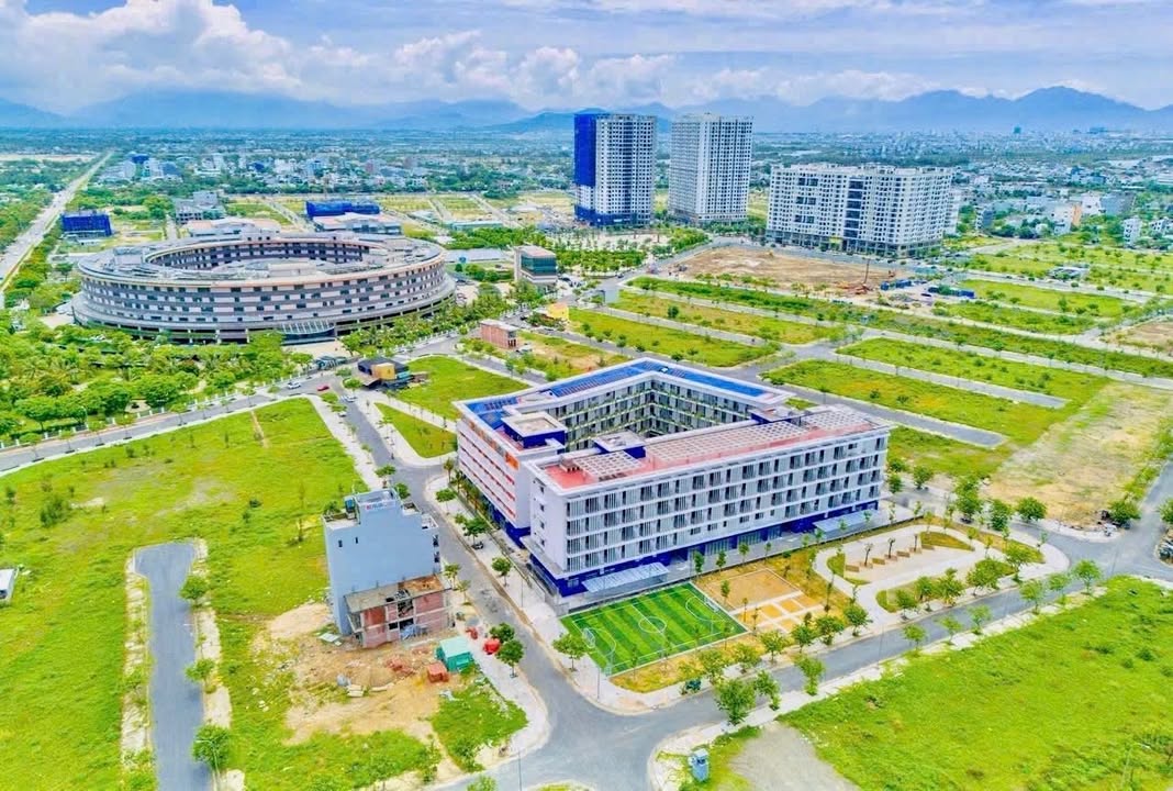 Đất nền FPT City Đà Nẵng 102m² giá 7 tỷ - Vị trí đẹp, kẹp vệt cây xanh!
