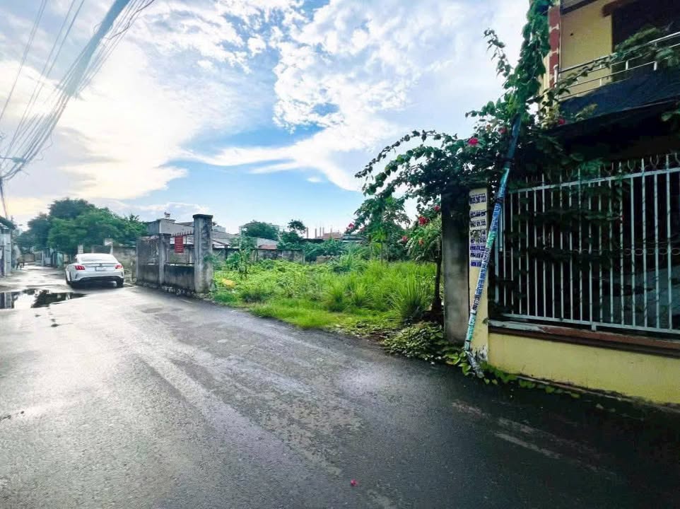 Lô đất đẹp tại đường Hà Huy Tập, phường Phước Nguyên, 145m² chỉ 2.99 tỷ - Sẵn sàng đầu tư!