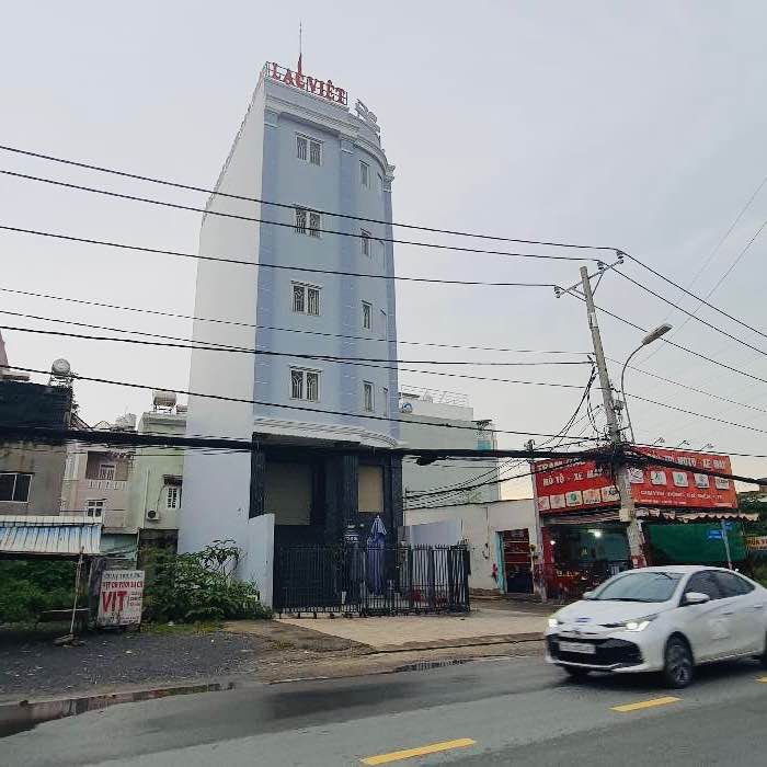 Đất mặt tiền Nguyễn Duy Trinh Quận 9, 130m² giá 11 tỷ - Thích hợp kinh doanh đa ngành!