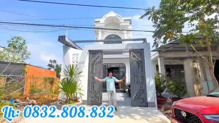 Nhà lầu Tường 20 Mẫu Tân Cổ Điển Phường Ninh Thạnh 115m² giá 2.25 tỷ - Full nội thất gỗ sang trọng!