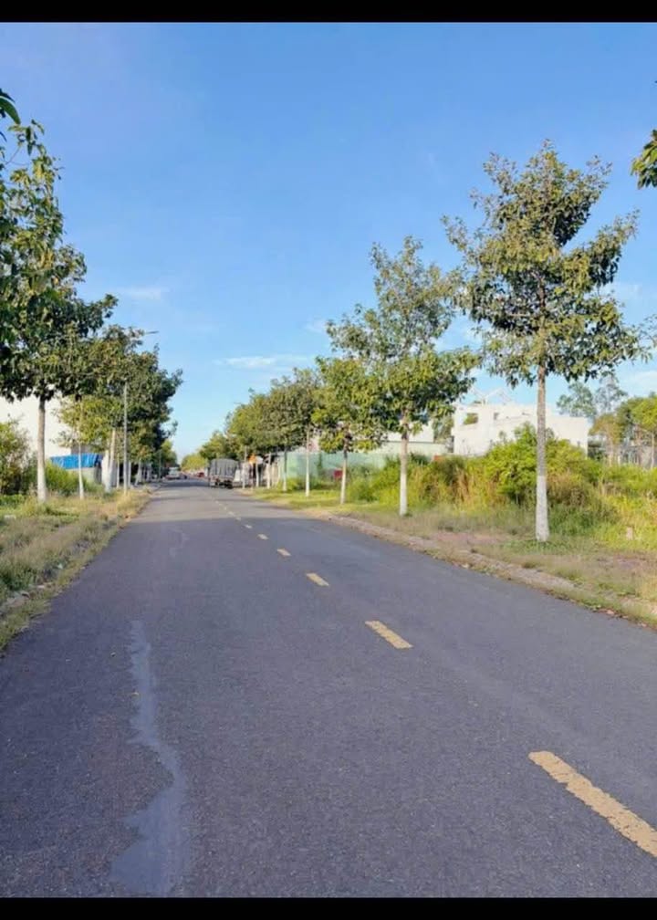 Đất nền đường Số 8, Sóc Trăng - Diện tích 92.4m², giá chỉ 1.5 tỷ - Cơ hội đầu tư hấp dẫn!