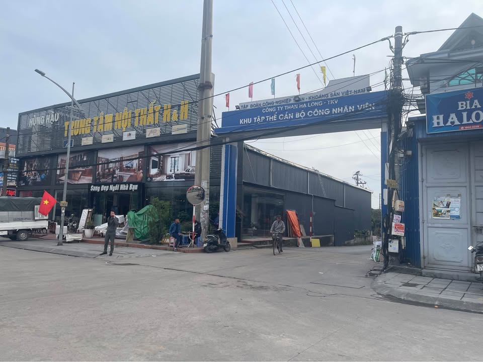 Đất biệt thự góc 2 mặt tiền Cẩm Đông, Cẩm Phả 331m² - Kinh doanh thuận lợi!