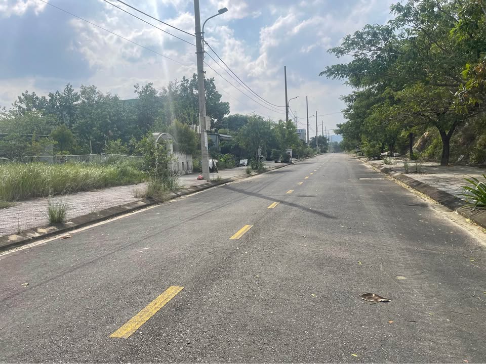 Đất nền Hòa Liên Đà Nẵng 150m² giá 2.5 tỷ - Đầu tư sinh lời ngay!