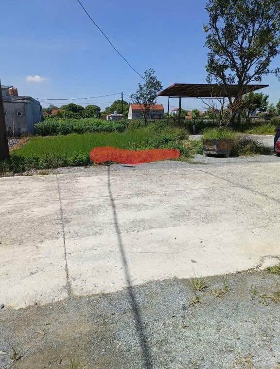 Đất nền xóm 9 Khánh Hồng 132m² giá 1.2 tỷ - Tiện ích đầy đủ cho gia đình!