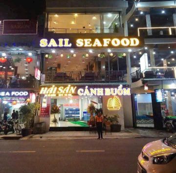 Nhà phố cho thuê tại Trung Hòa, Cầu Giấy, Hà Nội 100m² giá 30 triệu - Kinh doanh linh hoạt!