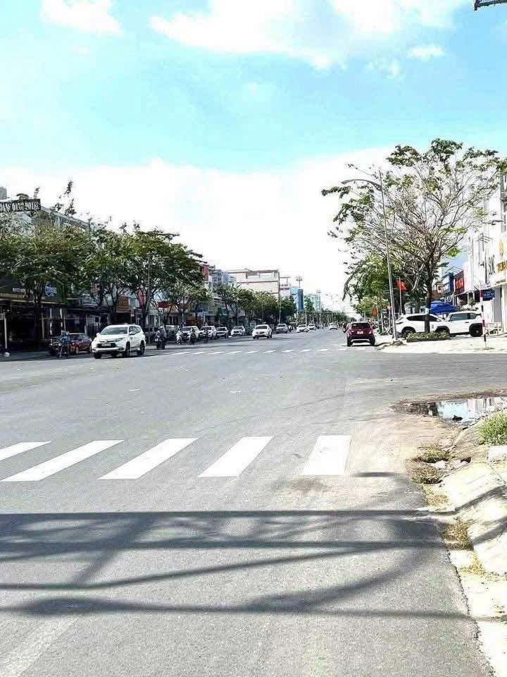 Nhà mặt tiền đường 3/2, Rạch Giá 150m² giá 15 triệu - Kinh doanh đa ngành