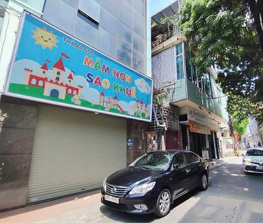 Bán tòa nhà Nguyễn Khang 80m² giá 32 tỷ - Kinh doanh văn phòng sầm uất!