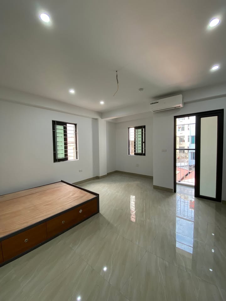 Phòng cho thuê tại Dịch Vọng, Cầu Giấy - Full nội thất, ở ngay!