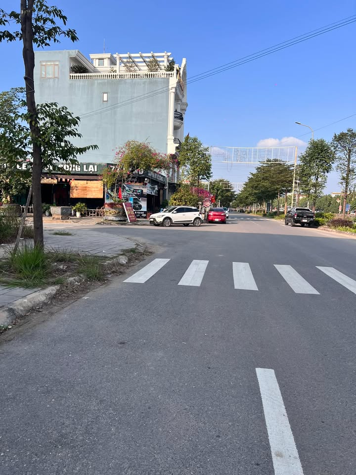 Đất nền mặt Quốc lộ 1A, thị trấn Vôi, 82m² chỉ 3 tỷ - Cơ hội đầu tư sinh lời!