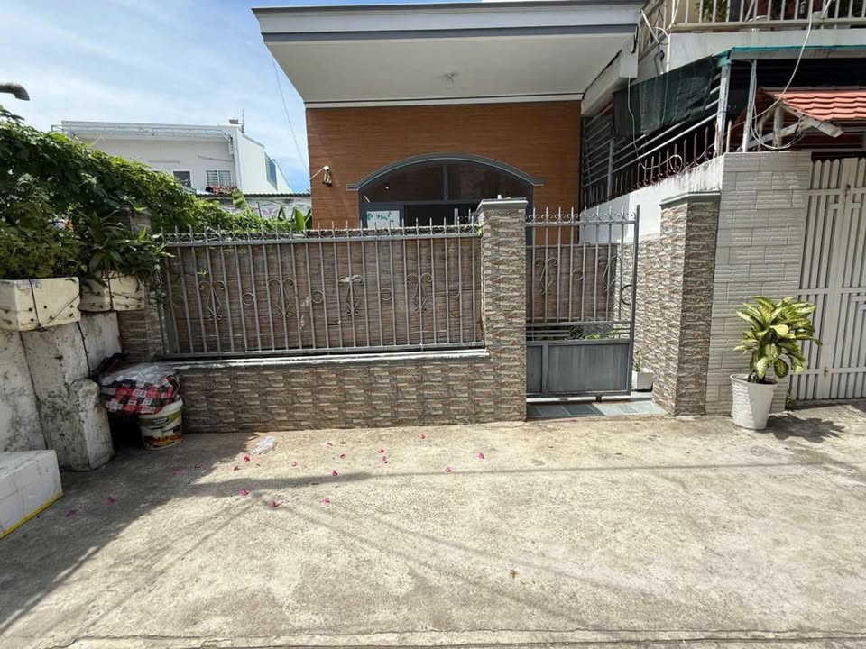 Nhà hẻm Phú Sương Vĩnh Hải 93.8m² giá 4.7 tỷ - Cơ hội vàng cho gia đình bạn!