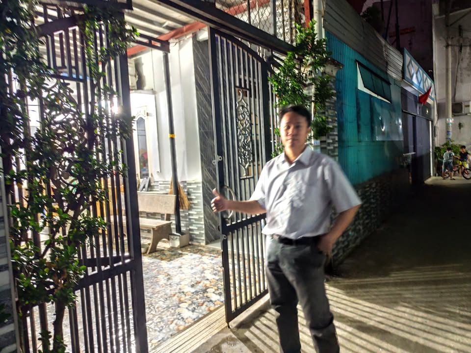 Nhà C4 95m² Tân Đông Hiệp giá chỉ 3.05 tỷ - Ngang siêu rộng và vị trí trung tâm!