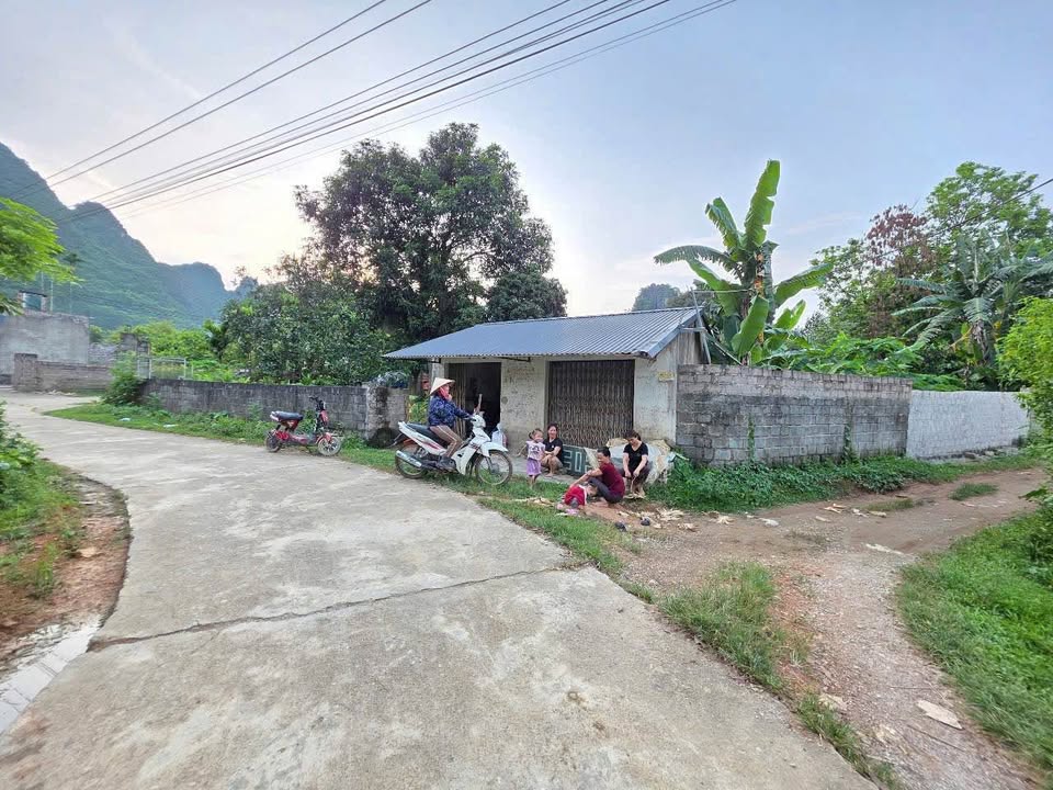 Đất nền 467m² tại Thanh Sơn, Lương Sơn giá chỉ 1 tỷ - Đường ô tô vào tận nơi!