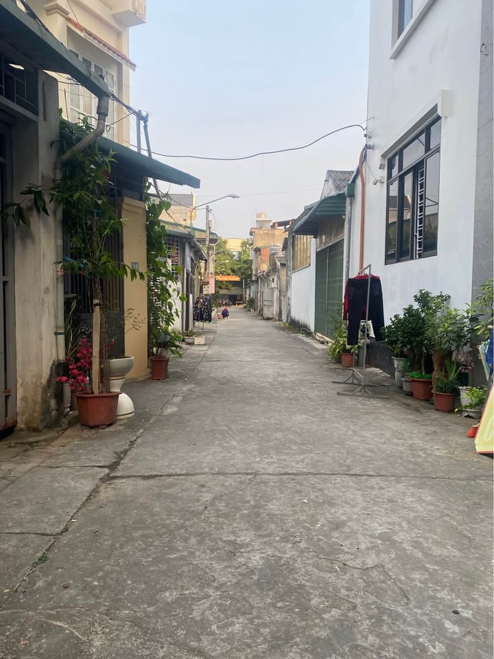 Nhà 2 tầng Tổ 5 Tân Hòa, Hòa Bình 52m² chỉ 1 tỷ - Vị trí đẹp, an ninh tốt!