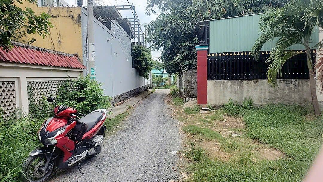 Đất thổ cư Tân Thạnh Đông, Củ Chi 288m² giá 4.1 tỷ - Vị trí đẹp, xây dựng tự do!