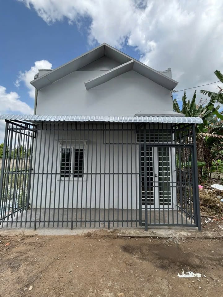 Nhà trệt lửng 40m² gần cầu Bình Thủy giá 1.19 tỷ - Ô tô vào tận nhà!