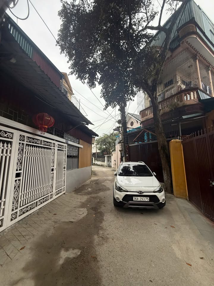 Nhà cấp 4 phường Đông Vệ 89.5m² giá 2 tỷ - Ô tô vào tận nơi