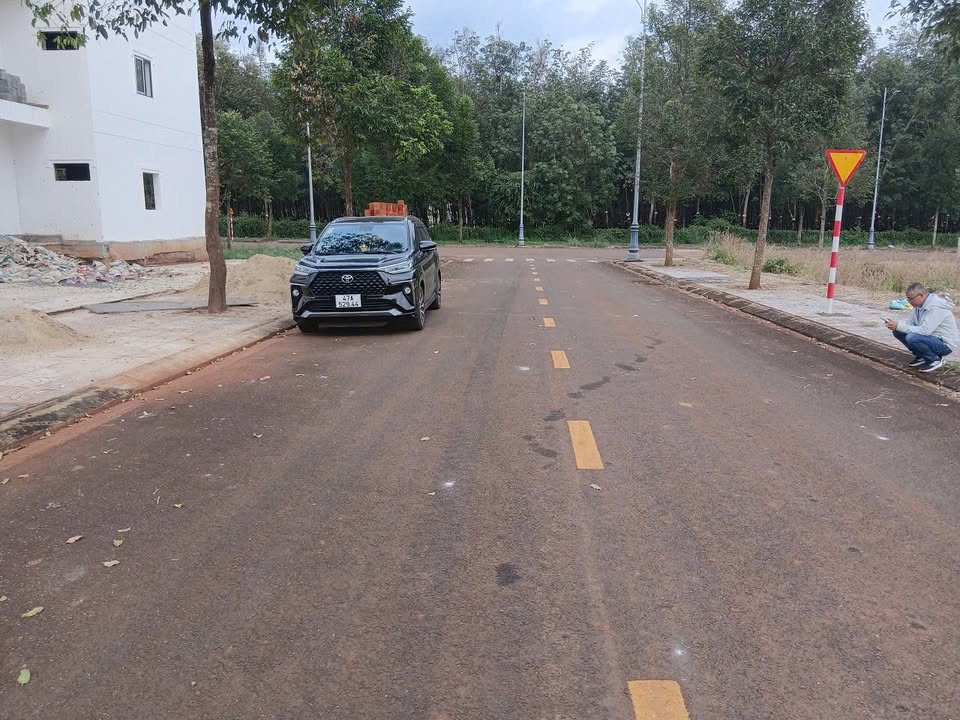 Đất nền Khu đô thị Ân Phú, Buôn Ma Thuột 100m² giá 3.7 tỷ - Sổ đỏ chính chủ, thổ cư 100%!