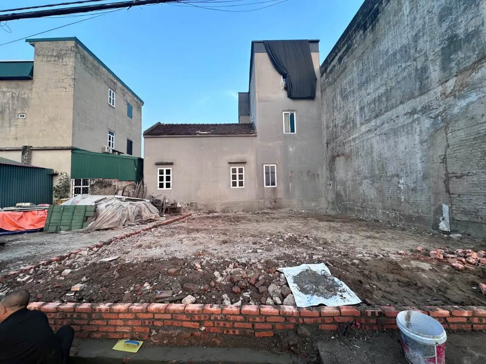 Đất nền đường 2 ô tô tránh, Minh Đạo, Tiên Du 94m² giá chỉ 2 tỷ - Cơ hội đầu tư tuyệt vời!