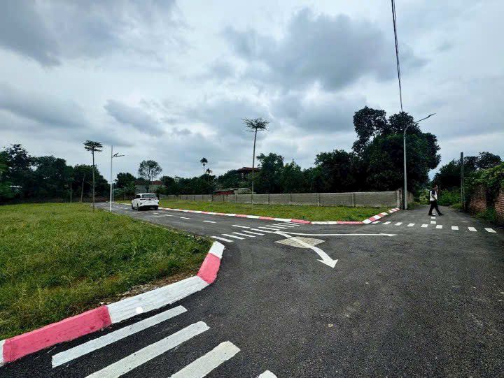 Đất nền Hòa Lạc 100m² giá 2 tỷ - Cơ hội đầu tư sinh lời cao!